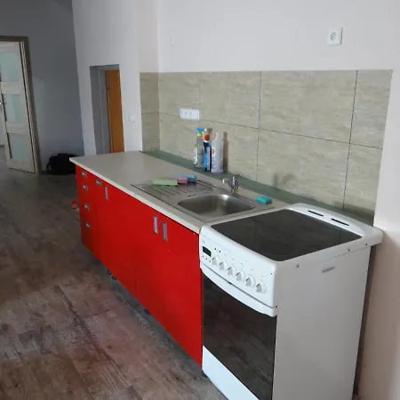 Pod Slunecnou Tesikov - Apartmany A Restaurace Apartman Šternberk
